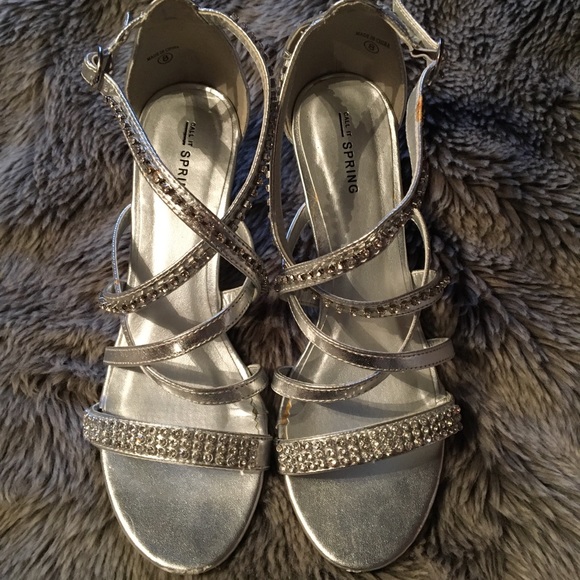 Silver Rhinestone Wedges - Picture 1 of 8